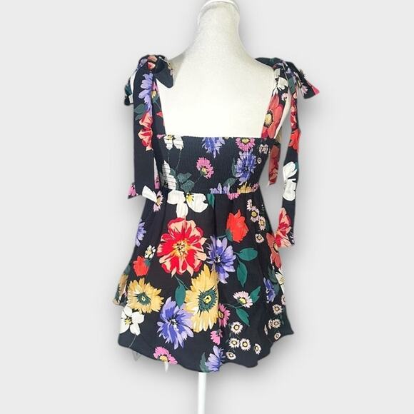 Yumi Kim Hope Top Women's Small Black Floral Sleeveless Smocked Square Neck NWT - Picture 3 of 9